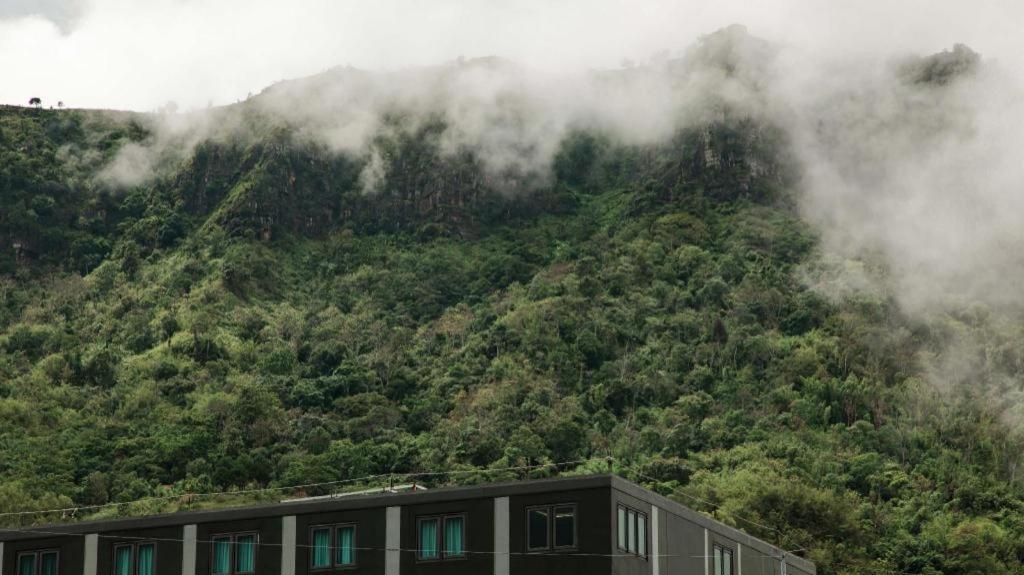 Pino Latte Resort And Hotel Ban Huai Phai Buitenkant foto